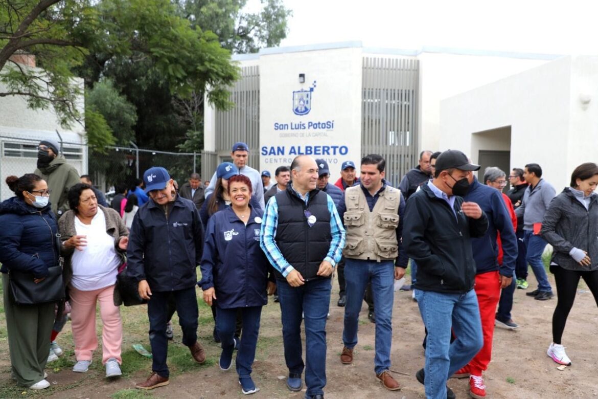 Domingo de Pilas, pronta atención del Gobierno de la Capital a los problemas de las colonias 09 Oct 2022