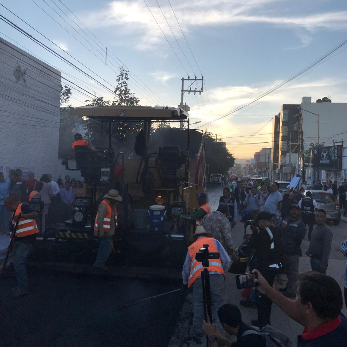Alcalde Enrique Galindo arranca rehabilitación de García Diego, vía prioritaria que conecta el Centro con el poniente de la ciudad.  15 Nov 2022