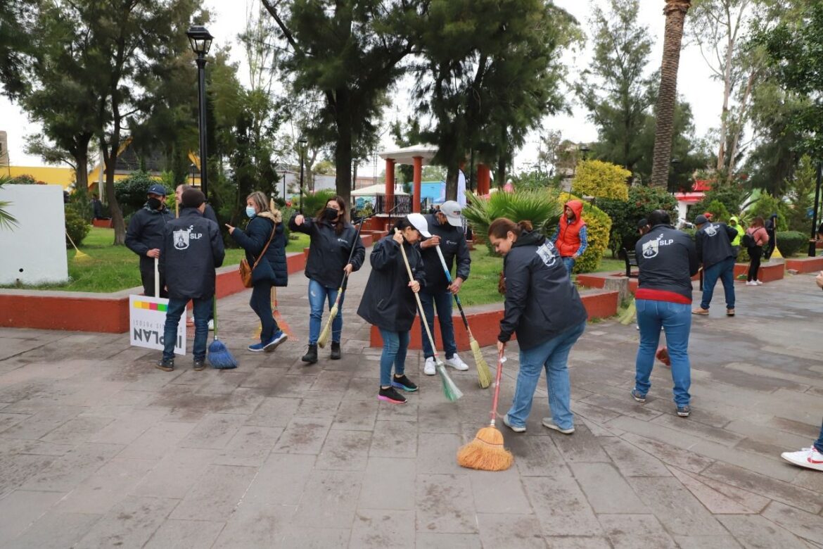 Menos grafiti y más espacios para la expresión del arte urbano, compromete el alcalde Enrique Galindo en el Domingo de Pilas. 21 Nov 2022
