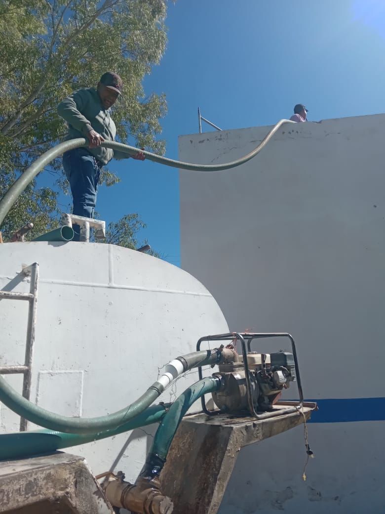 Gobierno de la Capital redobla abasto de agua potable en comunidades del área rural en la delegación de Bocas