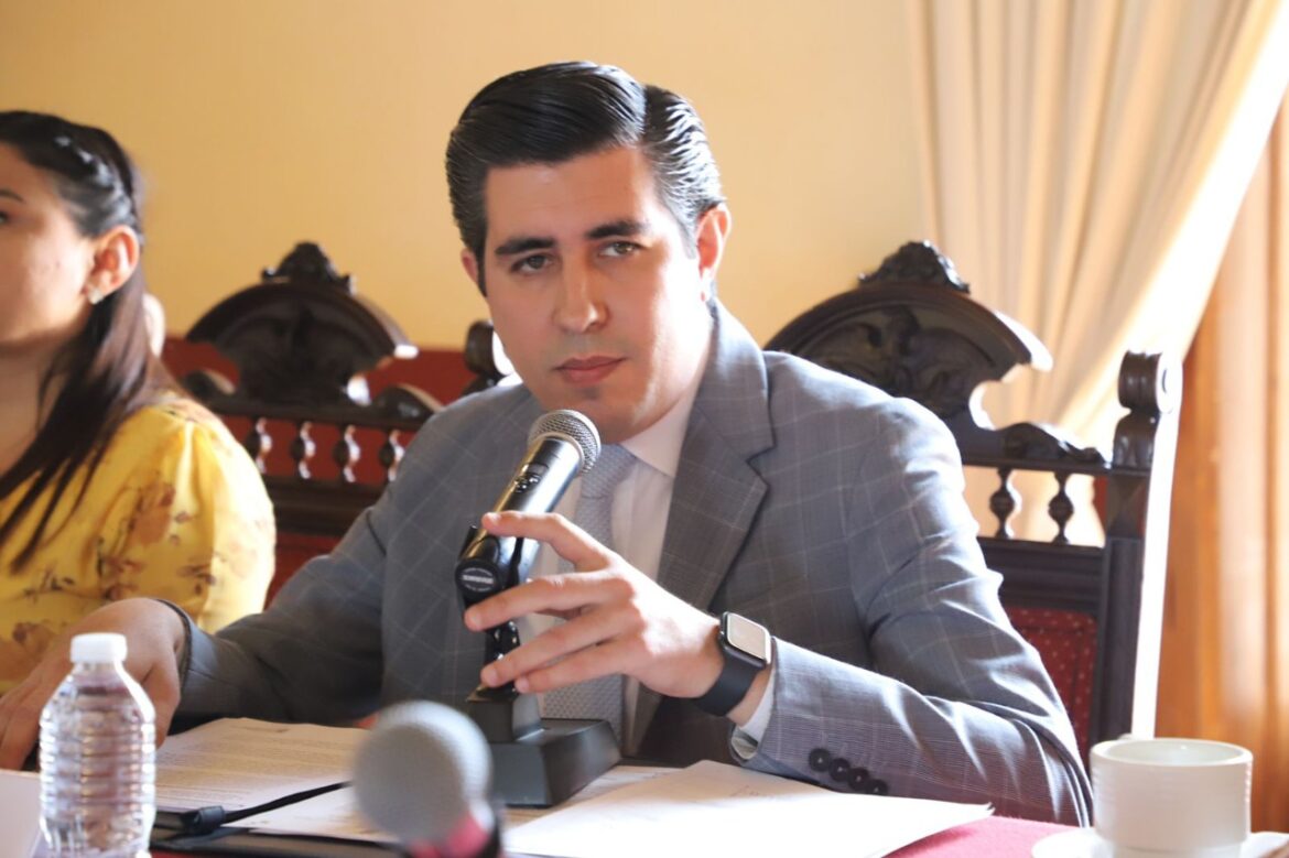 Regidor Edgardo Jasso subraya la atención directa en colonias con más de 80 visitas a zonas de la Capital