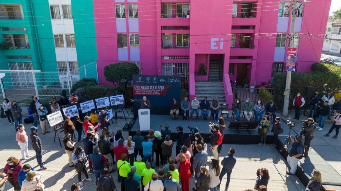 Alcalde Enrique Galindo cambia el rostro de la colonia Fovissste, con regeneración vial y pintura en unidades habitacionales