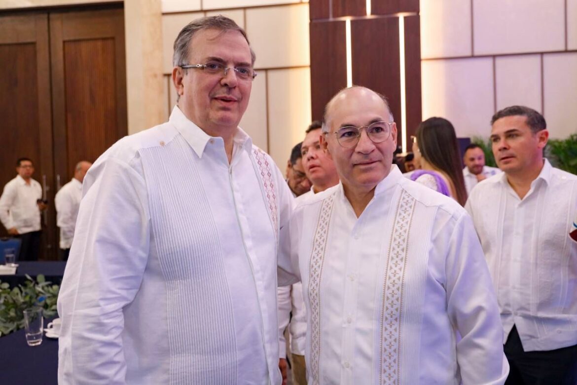 Alcalde Enrique Galindo participa en Reunión de Ciudades Capitales de México en la que el Canciller Marcelo Ebrard plantea negocios internacionales