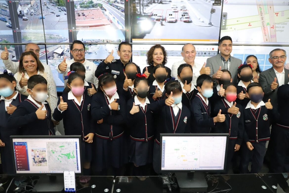 Se pone en funcionamiento el Centro Táctico de Control Vial y Videovigilancia de San Luis Capital; Alcalde Galindo destaca las aplicaciones que derivan de la instalación de la fibra óptica