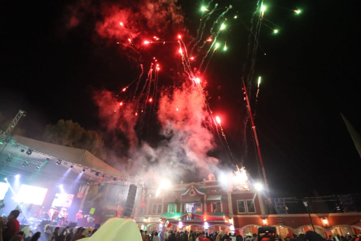 Gobierno Municipal celebra Grito de Independencia en La Pila