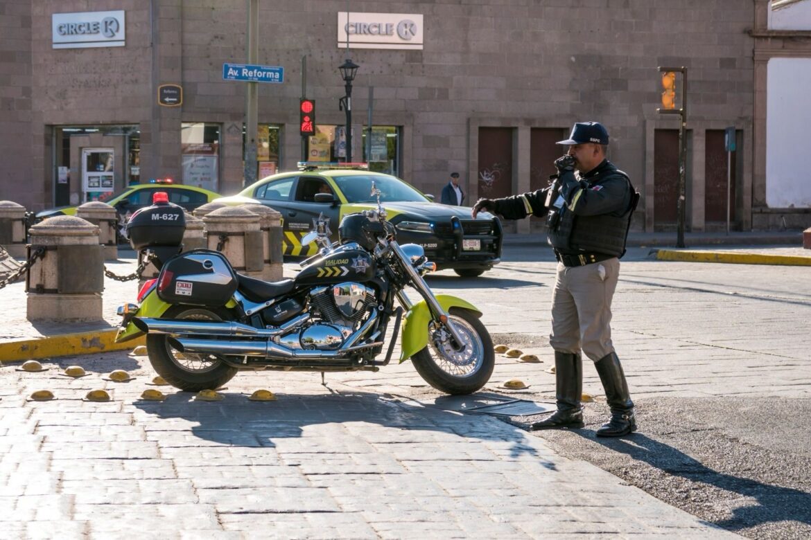 Por temporada decembrina, Policía Vial implementa operativo de ordenamiento vial en el Centro Histórico