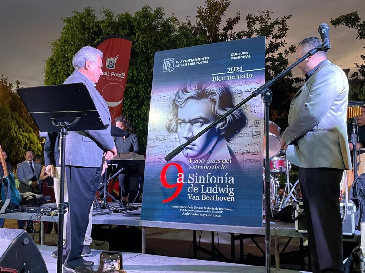 Arranca Ayuntamiento celebración de los 200 años de la novena Sinfonía de Beethoven con develación de póster conmemorativo