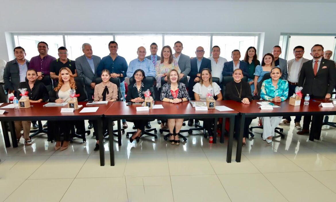 Ante comisiones de Entrega-Recepción, Alcalde Galindo se compromete a mantener una visión conjunta con el Cabildo