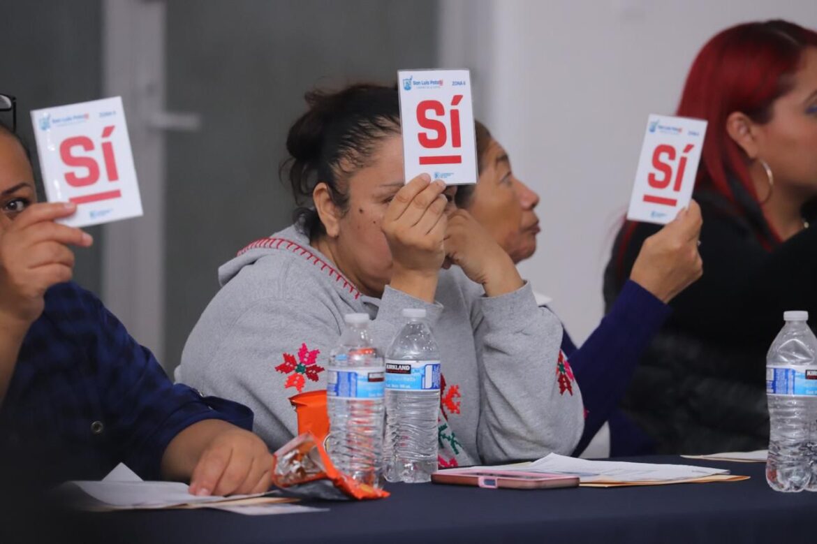 Consejo de Desarrollo Social aprueba ampliación de inversión en pavimentaciones integrales, por más de 11 mdp