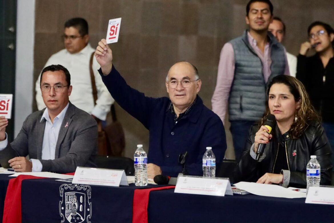 Consejo de Desarrollo Social aprueba fortalecer Vialidades Potosinas; se pavimentarán 147 mil metros cuadrados más