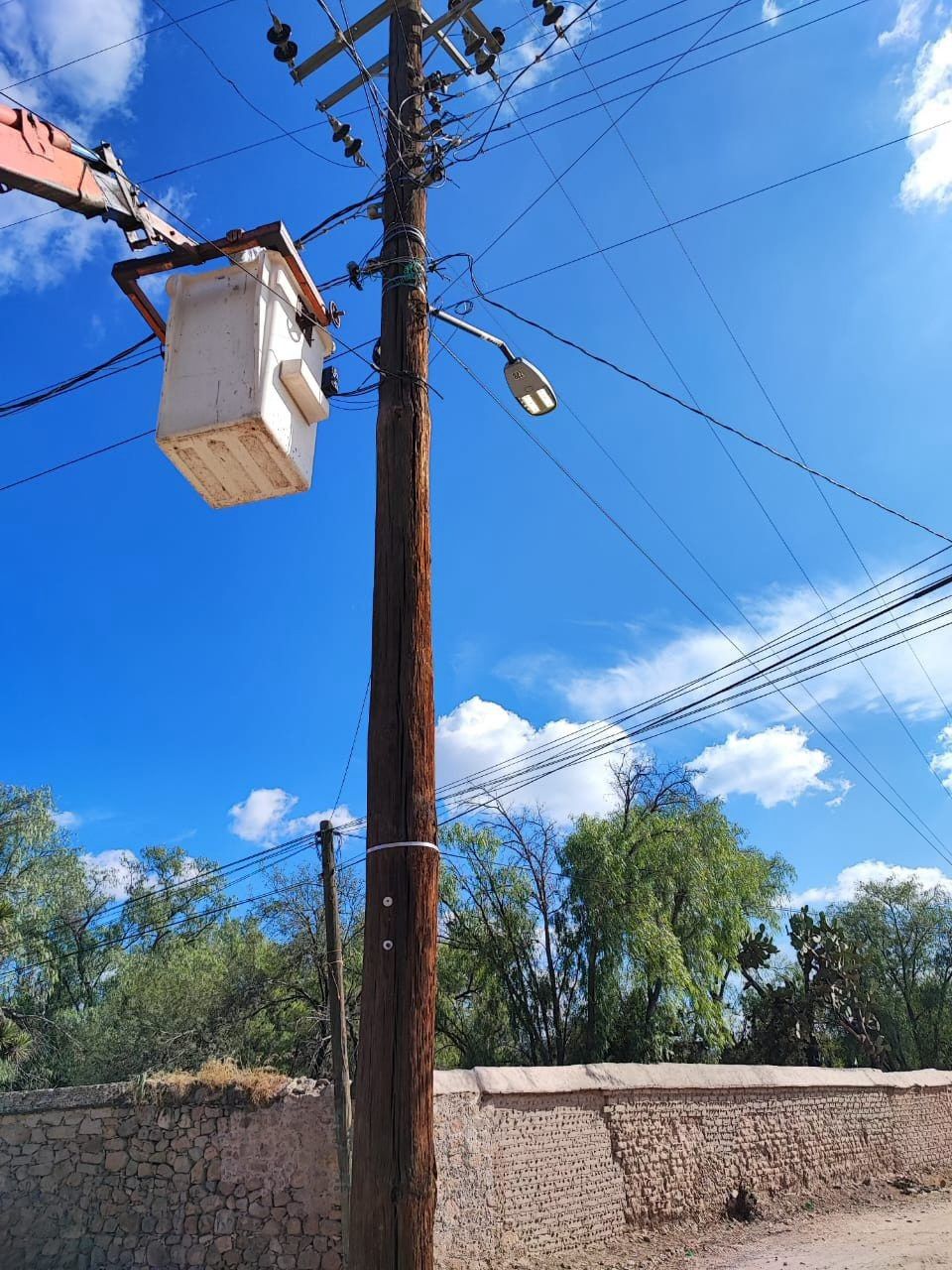 Mejoran la iluminación y la seguridad en Bocas, con acciones realizadas por el Gobierno de la Capital