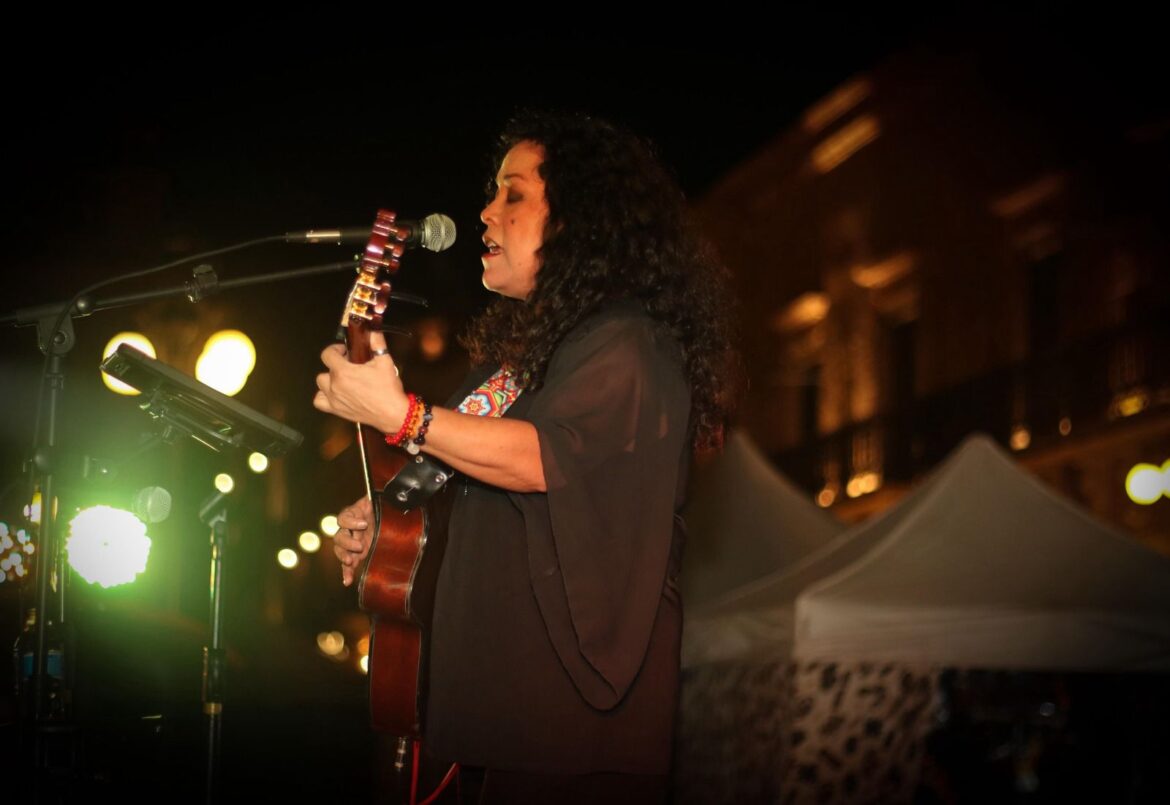 Frente a frente de guitarras de Chile y México en el marco de Capital Americana de la Cultura