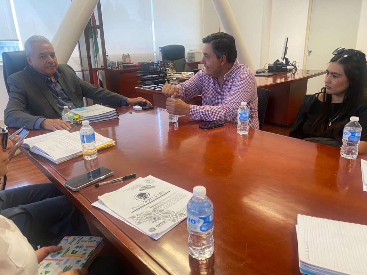 Acuerdan INTERAPAS y CANIRAC colaborar en materia de capacitación de manejo de residuos y cuidado del agua.