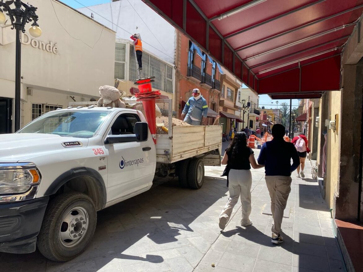 Refuerzan trabajos de embellecimiento del Centro Histórico de San Luis Capital en vísperas de la Semana Santa