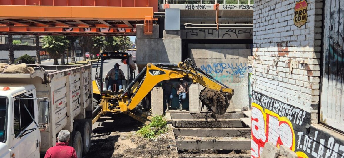 Interapas inicia limpieza preventiva de cárcamos en la Zona Metropolitana