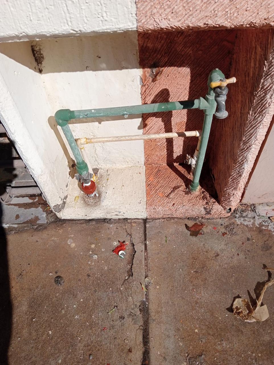 INTERAPAS llama a regularizar tomas clandestinas.