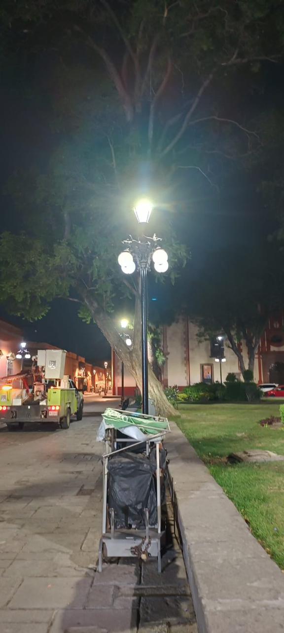 Gobierno de la Capital refuerza seguridad y conservación del Centro Histórico con trabajos de alumbrado