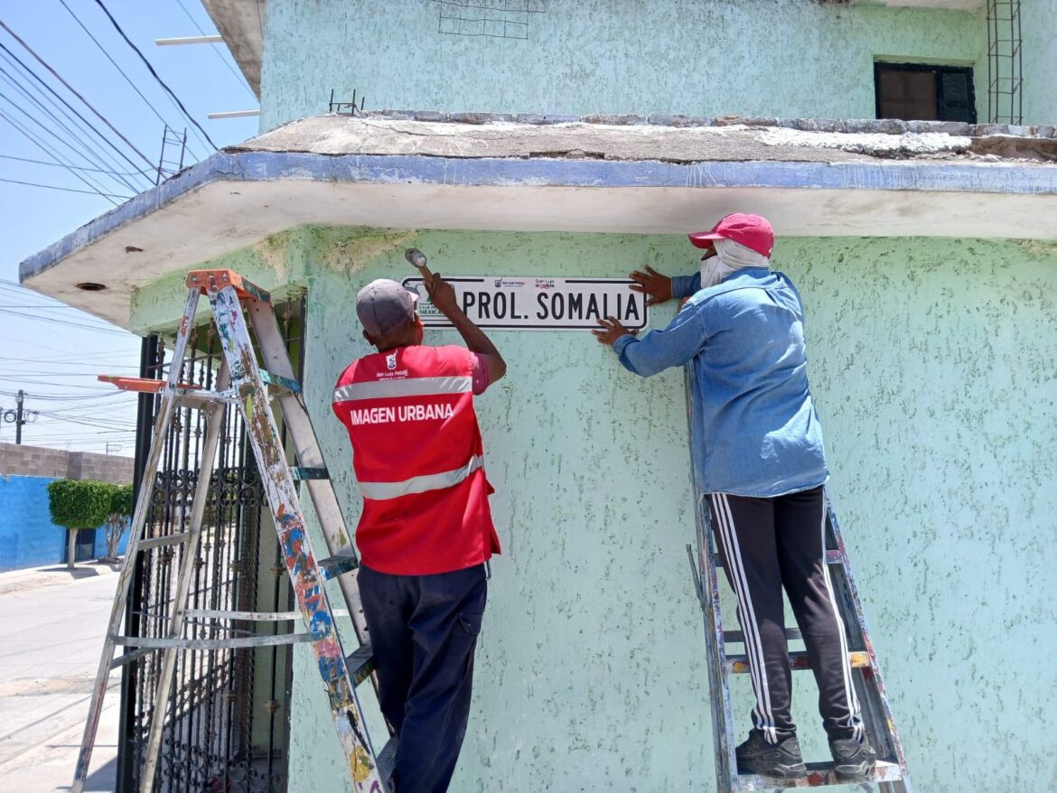 Continúa el Gobierno de la Capital con el rescate de espacios públicos y mantenimiento al mobiliario urbano