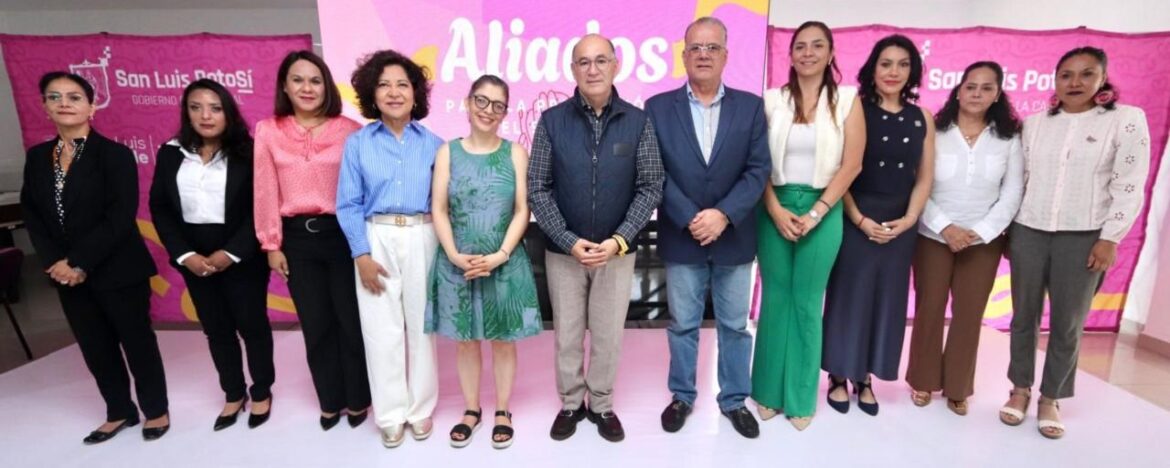 DIF de San Luis Capital capacita a personal municipal y ciudadanía para prevenir el suicidio