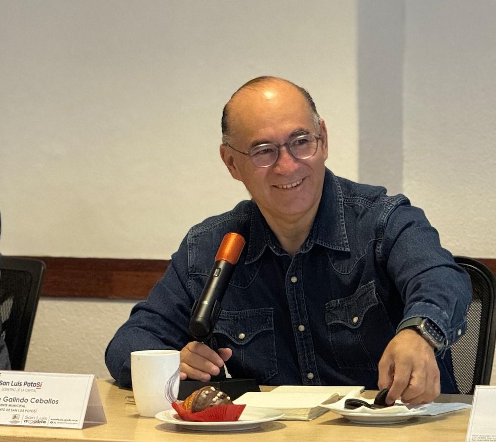 Alcalde Enrique Galindo sostiene reunión de trabajo con el Cabildo Capitalino