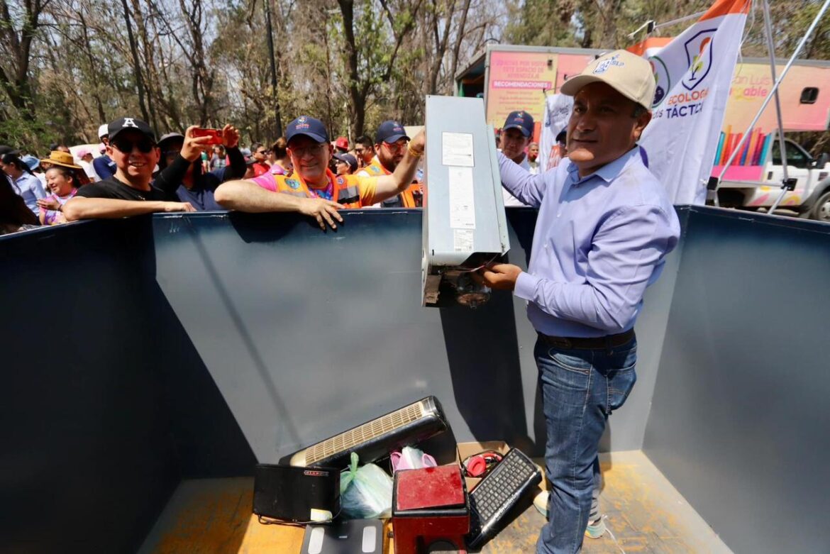 A disposición de las y los potosinos, el contenedor para desechos electrónicos en “Casa Colorada”