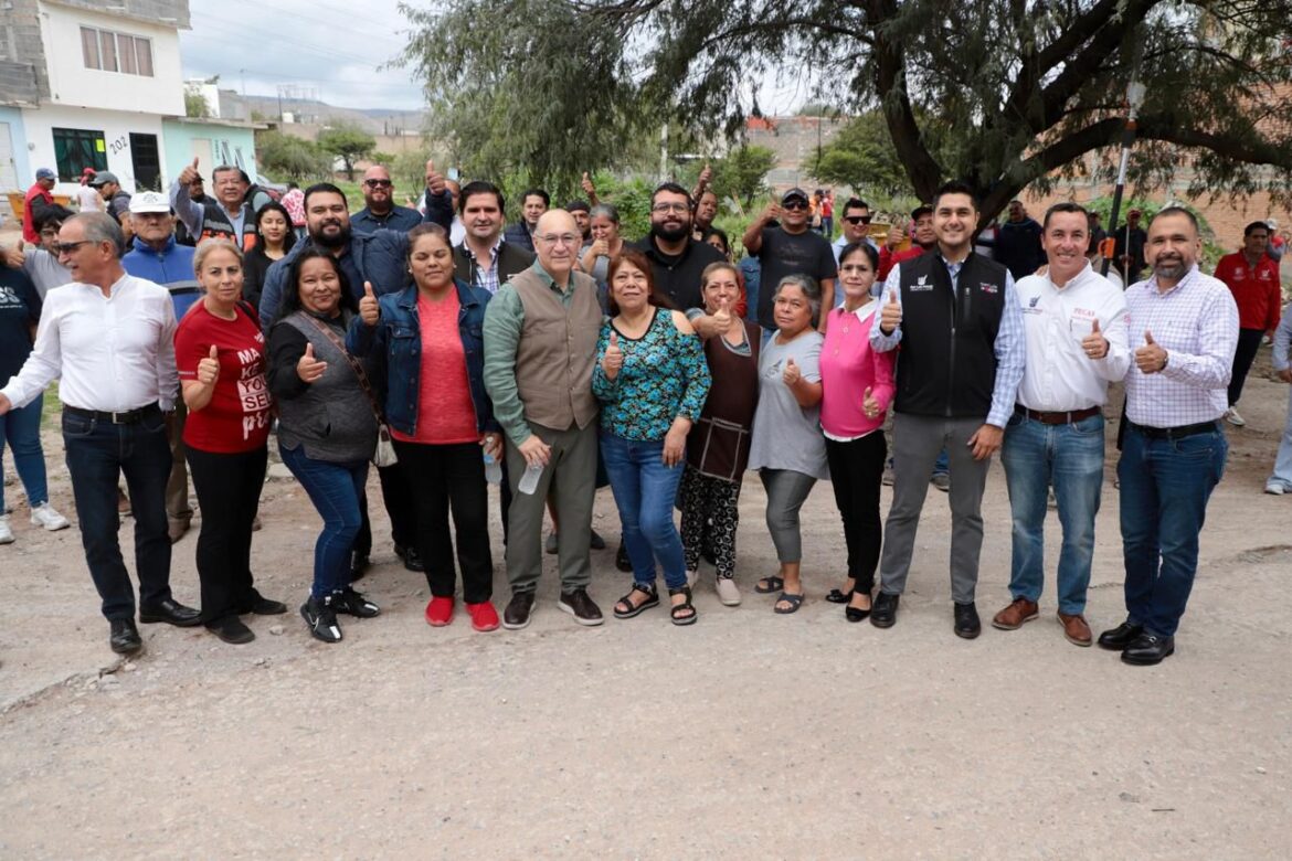 Enrique Galindo rompe rezago histórico: anuncia regeneraciones integrales para Bellas Lomas