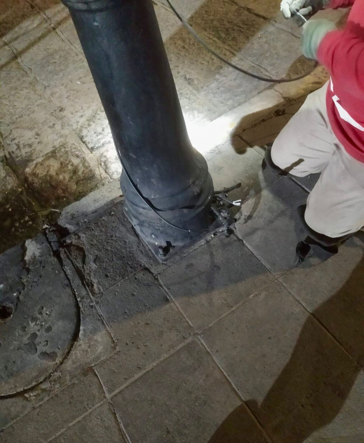 Gobierno de la Capital repara más de 40 luminarias vandalizadas en Tequis y el Centro Histórico