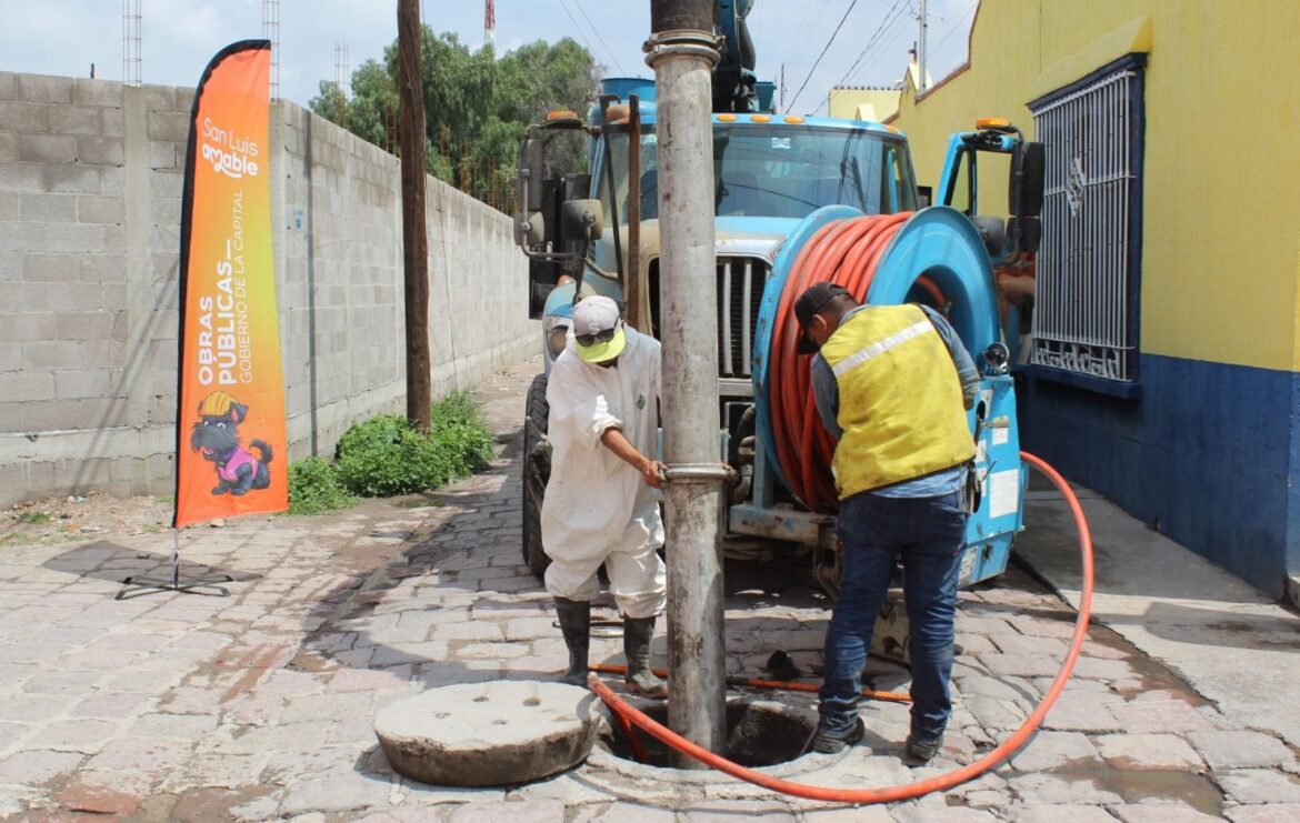 Actúa el Gobierno de la Capital con rapidez y compromiso para mitigar efectos de las lluvias en las vialidades