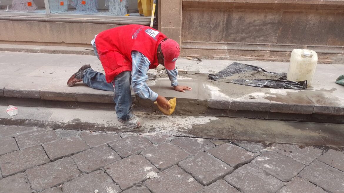 Gobierno de la Capital rehabilita vialidades del Centro Histórico