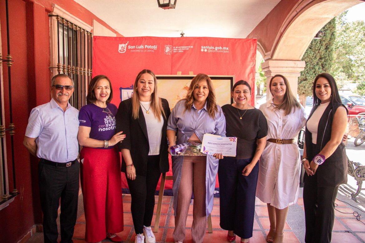 Gobierno de la Capital promueve el empoderamiento en las mujeres con la conferencia de Saraí Beltrán en La Pila