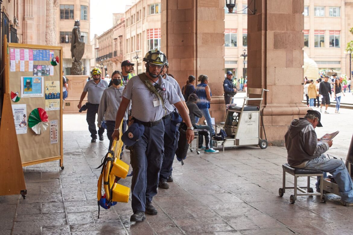 Simulacro de desalojo en Palacio Municipal fortalece la cultura de la prevención