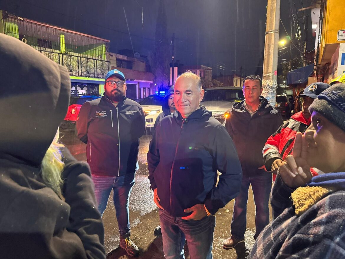 Alcalde Enrique Galindo Ceballos realiza inspección nocturna por lluvias en la Capital