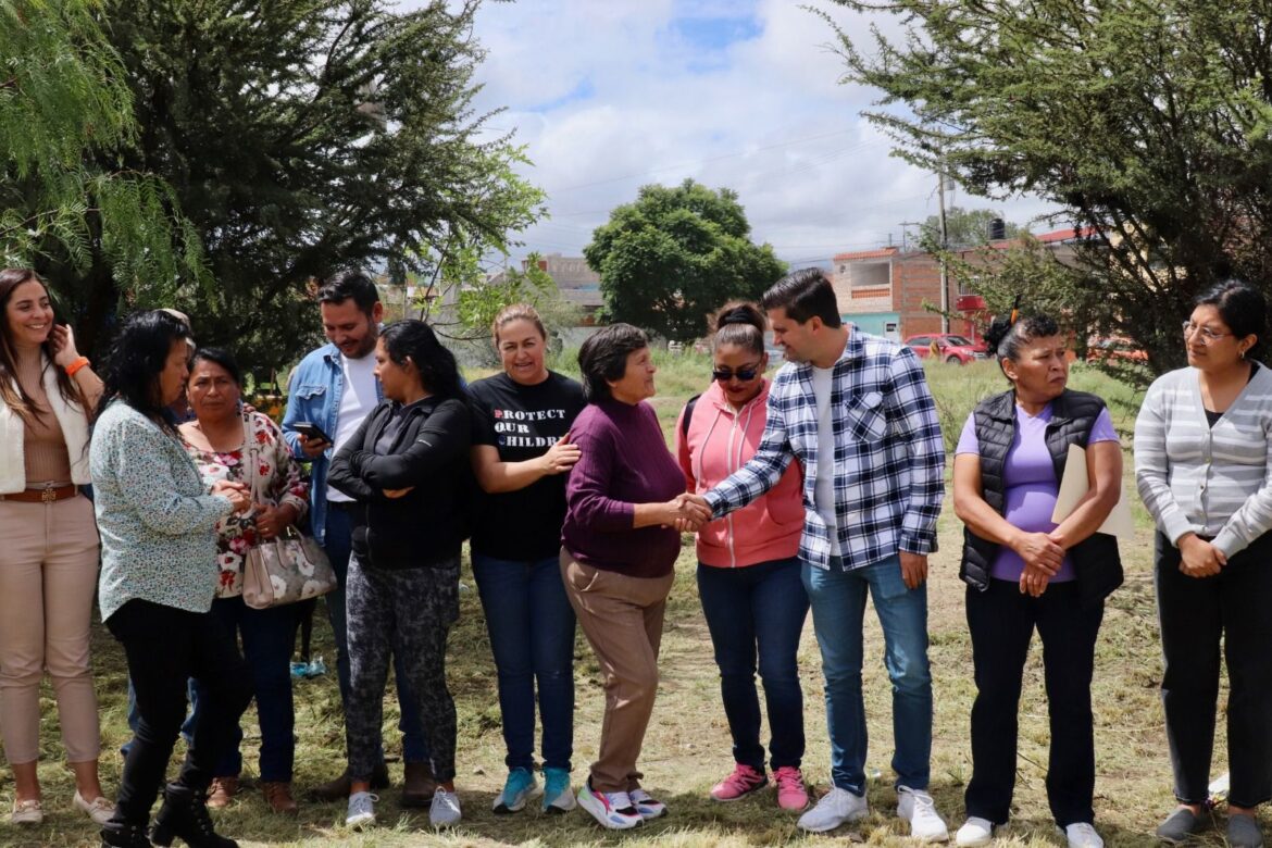 Jornada 341 del programa Capital al 100 mejora la colonia Camino Real con labores comunitarias