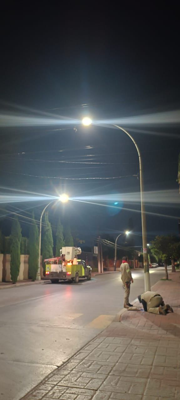 Ayuntamiento de SLP refuerza seguridad con mejor iluminación
