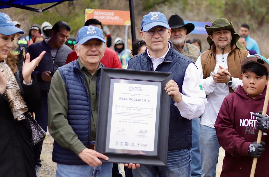 Enrique Galindo inicia trabajos para crear el primer Bosque Escuela