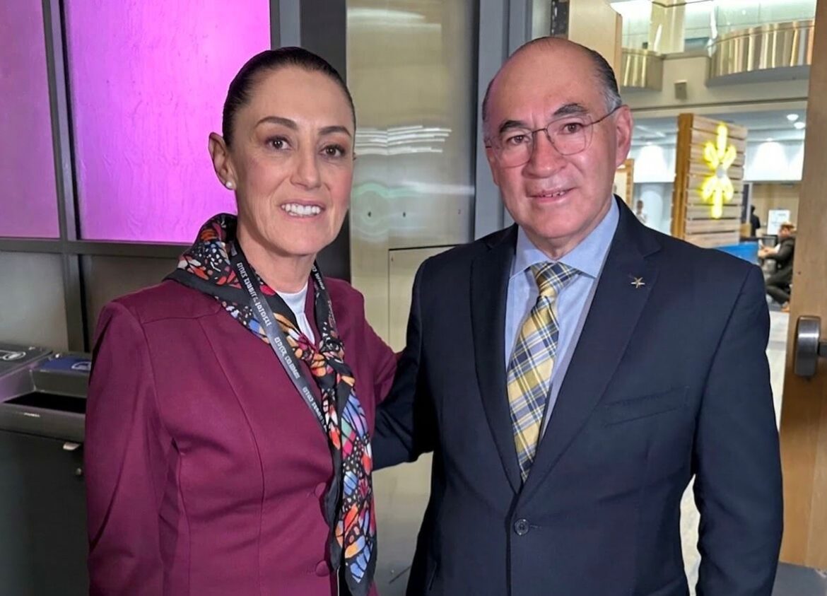 Alcalde Enrique Galindo participa en reunión con la Presidenta Claudia Sheinbaum sobre estrategia nacional de seguridad