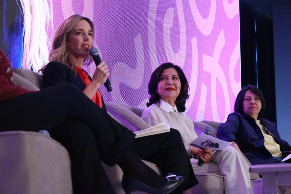 Desde San Luis Capital, Cayetana Álvarez llama a defender igualdad y educación, caminos a la libertad