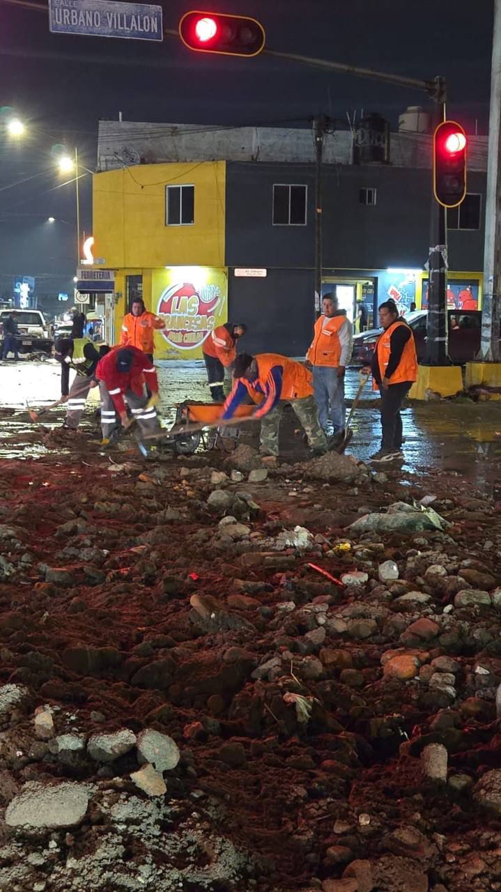 Oportuna intervención del Gobierno de la Capital en Urbano Villalón ante las fuertes lluvias